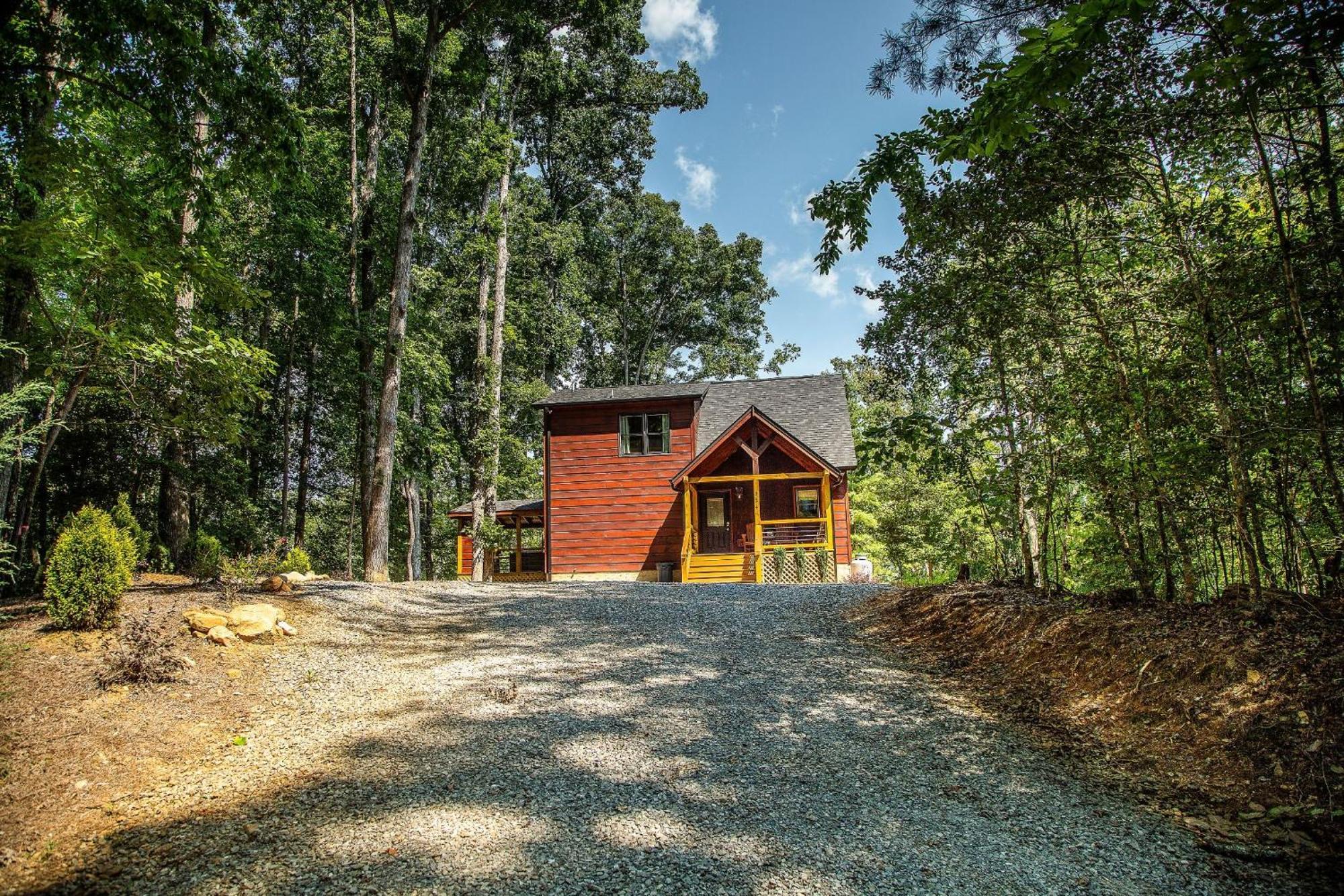 Adore The Smores Rustic Mountain Charm Outdoor Spaces And A Cozy Hot Tub Blue Ridge Extérieur photo