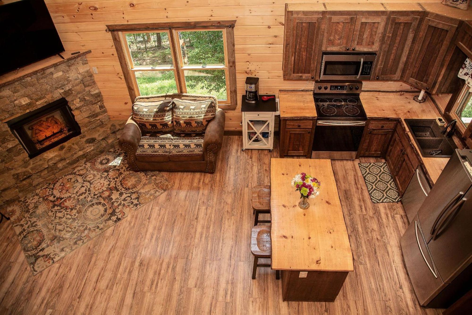 Adore The Smores Rustic Mountain Charm Outdoor Spaces And A Cozy Hot Tub Blue Ridge Extérieur photo