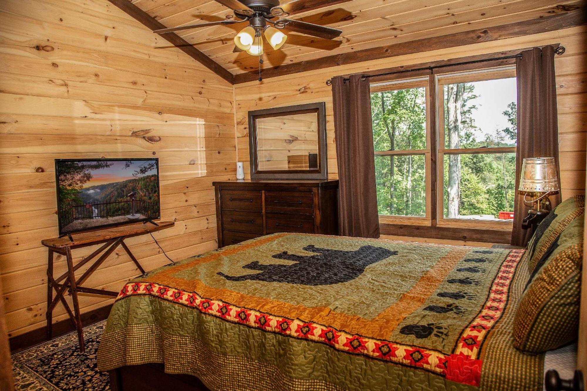Adore The Smores Rustic Mountain Charm Outdoor Spaces And A Cozy Hot Tub Blue Ridge Extérieur photo
