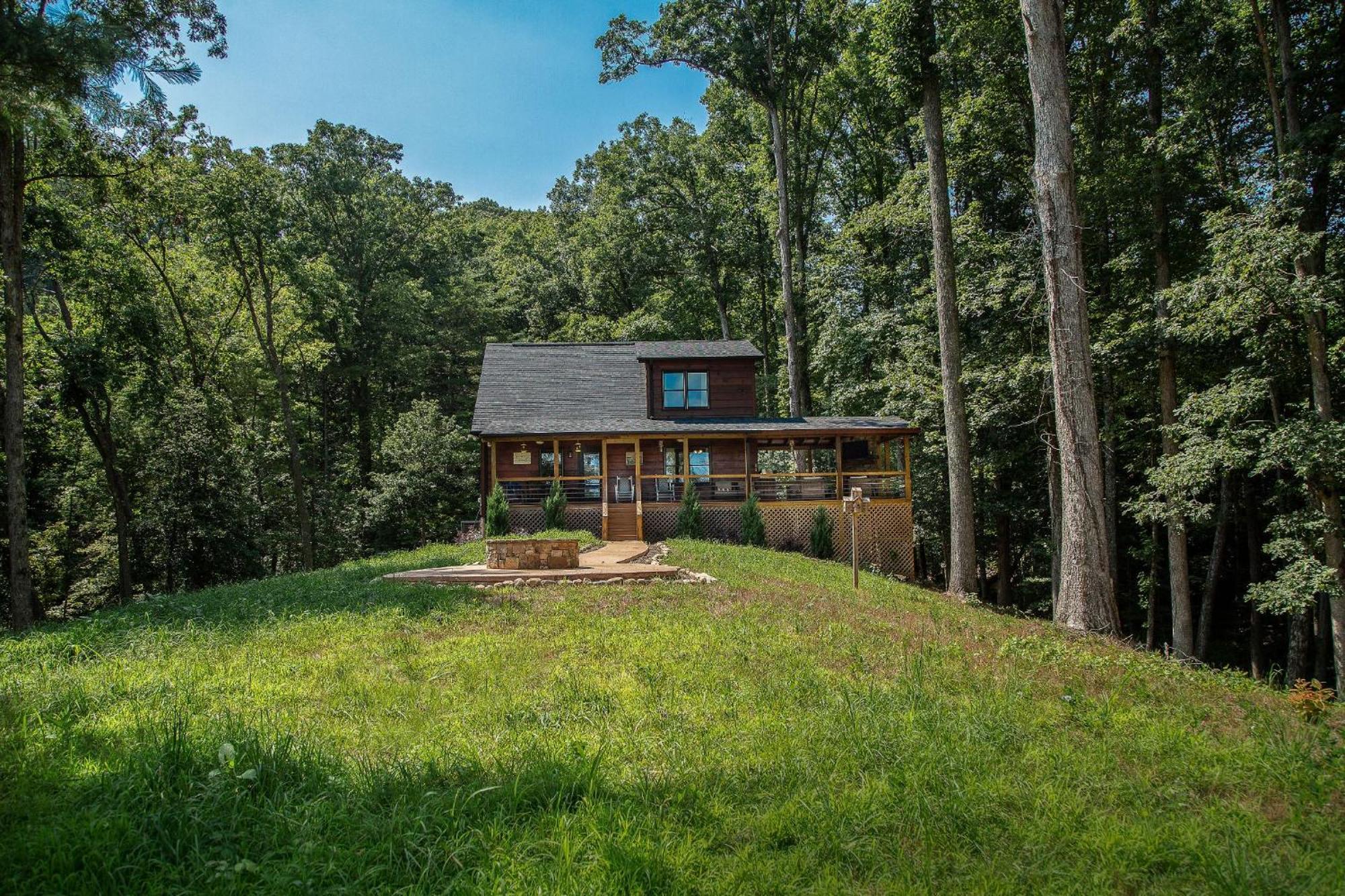 Adore The Smores Rustic Mountain Charm Outdoor Spaces And A Cozy Hot Tub Blue Ridge Extérieur photo